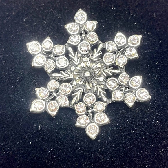 Crystal Pave Snowflake Pin - Picture 3 of 7